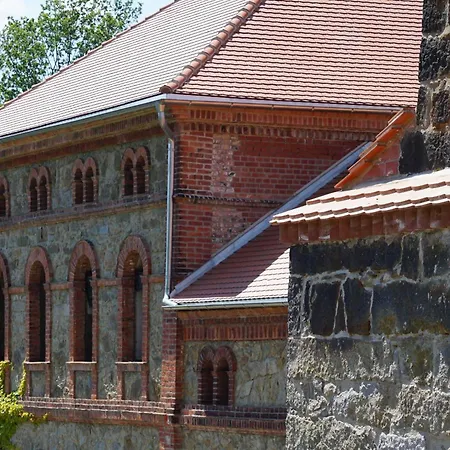 Wohnen Auf 2 Etagen Mit Terrasse Und Kamin - Fuer Kurzentschlossene Großharthau